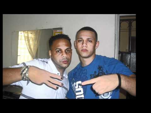 JHON DISTRITO FT RICHIE FLOW NO ESCONDA.wmv