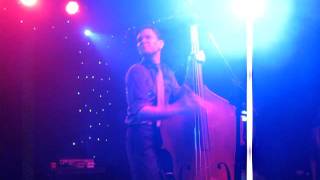 Hot Club of Cowtown - Sweet Jenny Lee (Dingwalls, London, 09/11/2011)