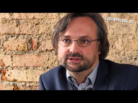 Lügenpresse: "WENN MAN BEI BILD ARBEITET, IST MAN SCHMERZ GEWOHNT"