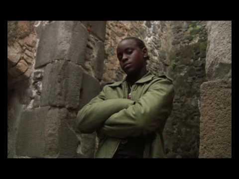 Sergent - Pa Vini Test [ARTMADA] ( http://www.madinmusik.fr/ )