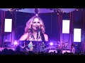 Sugarland in Nashville - "Baby Girl" (Jennifer moved to tears with parents in audience)