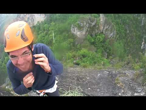Escalade grande voie -Izéki au Roc Aiguille - Gorges du Tarn