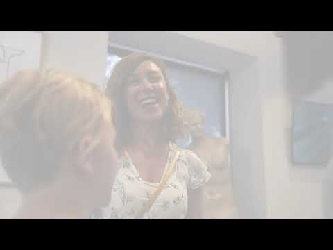 Clínica Dental Reina Victoria 66 Miniatura de video de YouTube 24