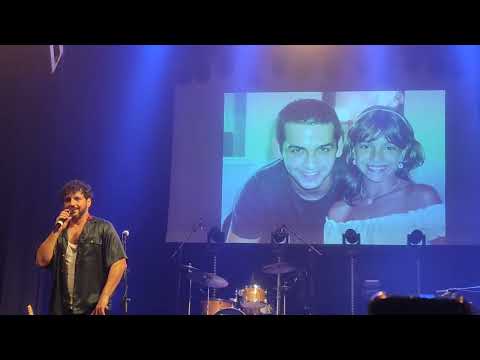 Fran Perea bromea con la relación de Víctor Elías y Ana Guerra (Bilboko Kafe Antzokia, 15 de junio)