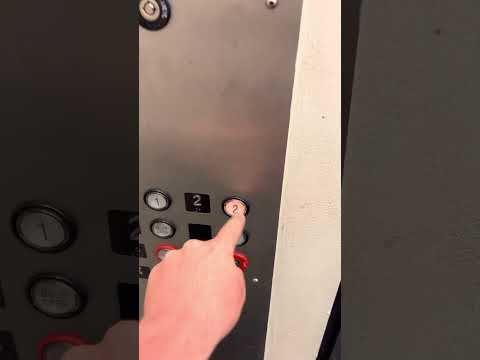 Dover elevator at JCPenney Quaker bridge mall in Lawaranceville New Jersey