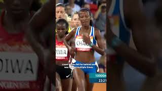 Australian's wait for last place finisher to congratulate her as she crosses the line