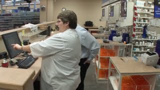 CVS and Walmart cut pharmacy hours, close some locations earlier