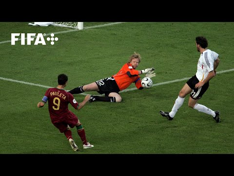 Oliver Kahn at his VERY BEST 🧤| Keeper Reels