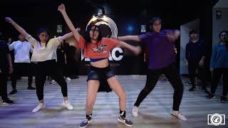 Tu Pum Pum - Karol G Ft Shaggy, El Capitaan, Sekuence / Choreography Gianfranco Vilner