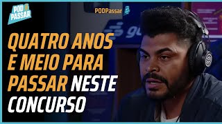 Filho de diarista, Douglas passou em um dos concursos mais difíceis do Brasil: como ele estudou?