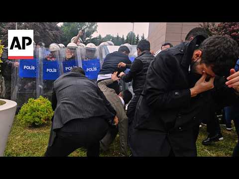 Police storm offices of main opposition CHP party in Turkey ...