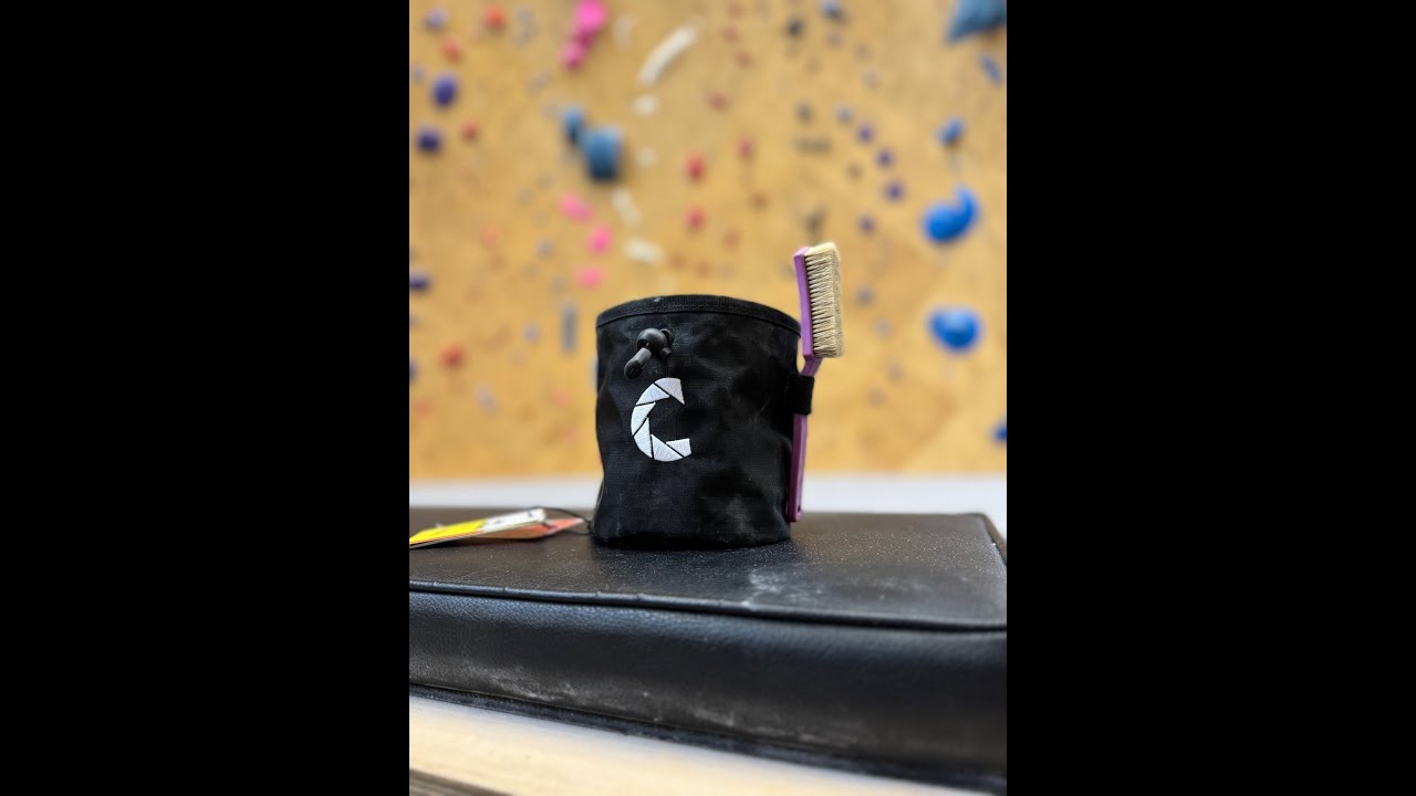 Quick Release Chalk Bag Product Demo and Setup Guide