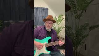 How to play GOOD TIMES by Chic