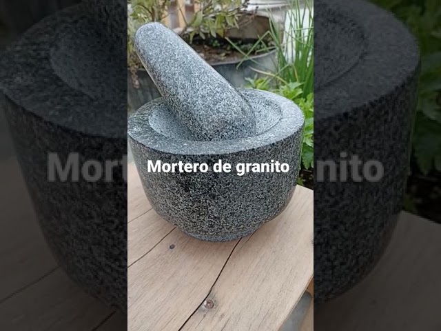 Vídeo relacionado con H&S Mortero Piedra Maciza de Granito - Mortero Cocina para Machacar y Triturar Especias - Set Molcajete Grande de Cocina para Moler - Mortar and Pestle
