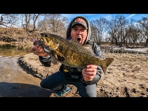 exploring a River in Northeast Iowa for BIG fish! (spring fishing insanity)