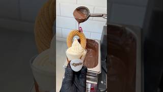 Toma esse sundae do casal do churros 🙏🏾❤️ #churros #shorts