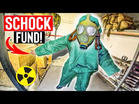 Dieser BUNKER ist TOP SECRET! 🪖| INTAKTE UNIFORMEN und GASMASKEN überall! ORIGINALVERPACKT!