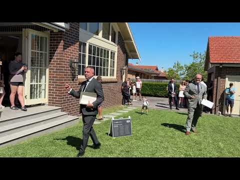 Sydney Auction: 3 Kelso St, Burwood Heights - Dib Chidiac - DC&CO - Clarence White Auctioneer