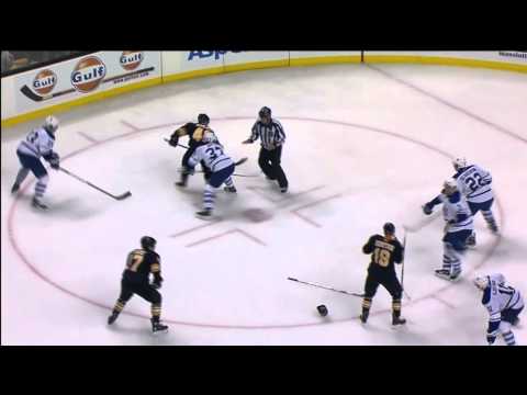Dion Phaneuf vs Nathan Horton - Oct 28th 2010 (HD)