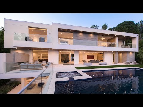 1401 Londonderry Place | Sunset Strip - The Agency