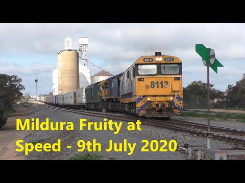 Mildura '"Fruity" Freight Train at Speed - 9th July 2020
