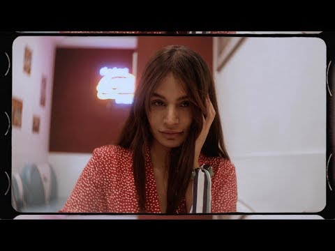 download lagu mp3 mp4 Kakkmaddafakka Runaway Girl, download lagu Kakkmaddafakka Runaway Girl gratis, unduh video klip Kakkmaddafakka Runaway Girl