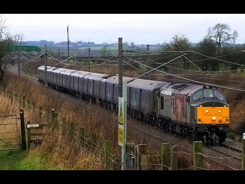 Tractor POWER and thrash, on the parcels!! Acton Bridge, 29th December 2021
