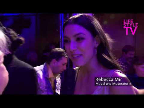 GIANNI VERSACE RETROSPECTIVE IN  BERLIN