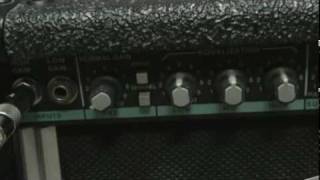 Video thumbnail for PEAVEY STUDIO PRO 110 GUITAR AMP CLEAN SOUND by chatreeo