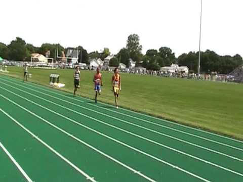 Joshua Haynes 800m run YB(14) 2:05, Aurora Flyers