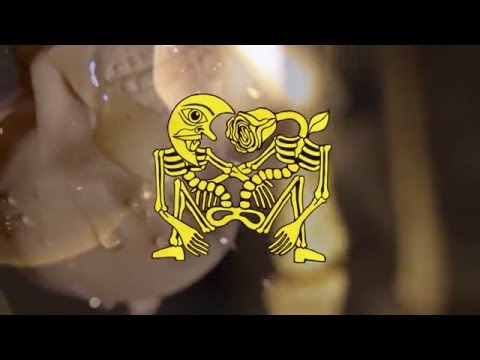 The Bear Around Your Neck - Miss Big Shiver Beach In The Rain (OFFICIAL VIDEO)