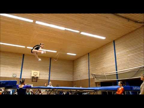 Tessa de la Parra - Trampoline - 5 maart 2011