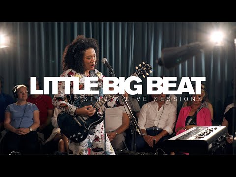 JUDITH HILL - GIVE YOUR LOVE TO SOMEONE ELSE - STUDIO LIVE SESSION - LITTLE BIG BEAT STUDIOS