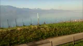 preview picture of video 'Genève- Fribourg par le train ,avec le bleu du ciel   avril 9, 2015'