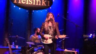 Elizabeth Cook performs "Exodus of Venus" at Club Helsinki, Hudson, NY, 10/2616