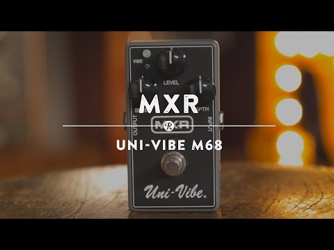 MXR by Dunlop M68 Univibe Chorus/Vibrato Bundle image 3