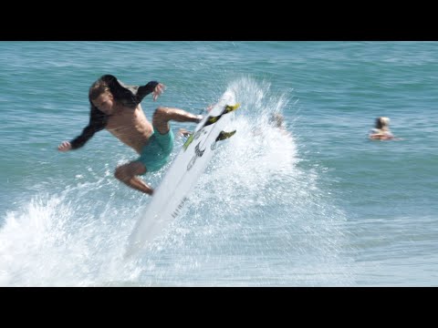 Szilárd hullámok és szórakoztató szörfözés a Sebastian Inletnél