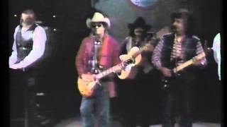 Texas Tornados Dinero