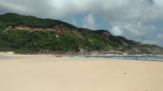 preview picture of video 'Bai Mon beach - Phu Yen province, Vietnam'