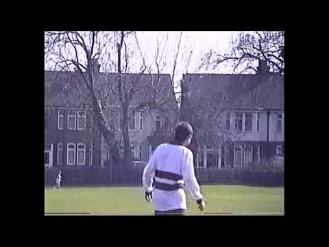 Winchmore Hill FC 4th XI v Old Esthameians 4th XI - April 1st 1995