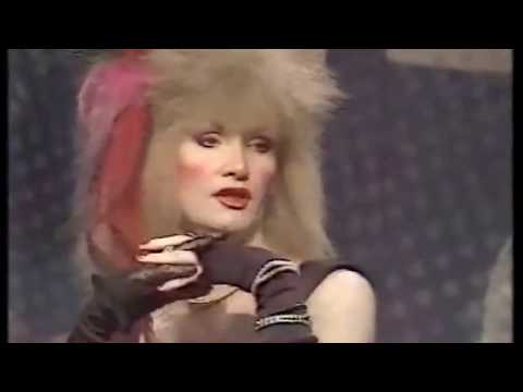 Spike Milligan,Jayne County,Janet Street Porter,John Sessions - Around Midnight. 5/10/'84