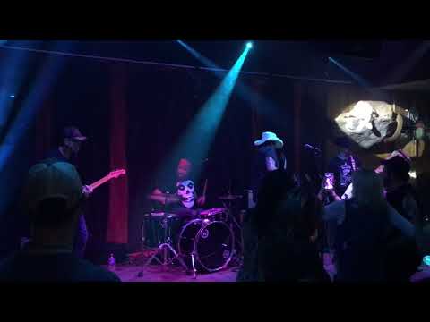 Jackson Taylor & the Sinners (Cocaine) @ Lee's Liquor Lounge 9-21-17