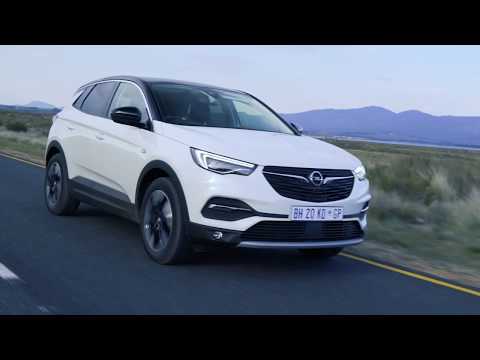 Opel Grandland X Features Review