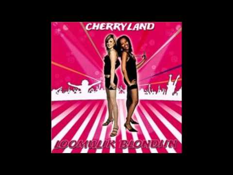 Estonia | Cherryland - Loomulik Blondiin
