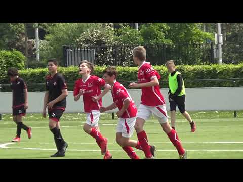 Eerste helft UVV JO13-1 - DOVO JO13-1