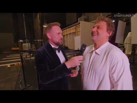 Jonas Kaufmann interview on Cavaradossi at the Bayerische Staatsoper