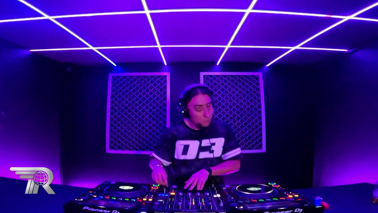 EKHØX — Ross Records