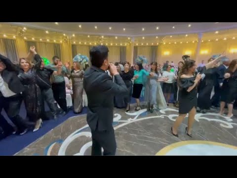 Damla və Nicat toyda elə oxudular ki..Hər kəs rəqs etdi