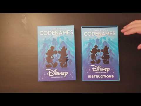 Codenames Disney Family Edition board game - Whats in the box?