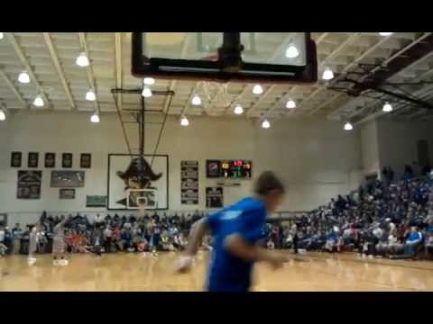 Copy of Rajon Rondo no look pass-Kenneth Faried Dunk